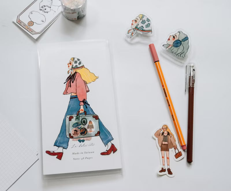 La Dolce Vita - Carry On Multifunctional Folder

Folders designed to make it easy to carry all kinds of paper around, can be carried alone or used with a sweet notebook!

The left side is an L-shaped clip, you can put a ticket stub sticker squarely,
and the right side is a pocket clip, which can hold a sweet notebook just right!


Size: 11.5X20.5 (folded in half) 23x20.5 (unfolded)