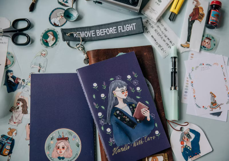 La Dolce Vita - Dark Blue Flower Notebook