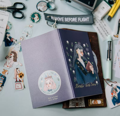 La Dolce Vita - Dark Blue Flower Notebook