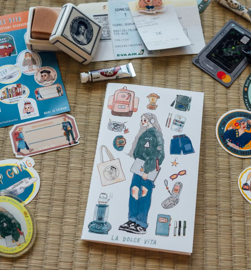 La Dolce Vita - Music Girl Notebook

Listening to the song
and humming will make
life very happy


Blank Pages

48 pages in total.
Paper: Bird of Paradise
Binding: thread binding
Size: 182*110mm


Because the binding is thread binding, there may be threads exposed at the beginning and end.
This is a normal phenomenon and does not affect use.