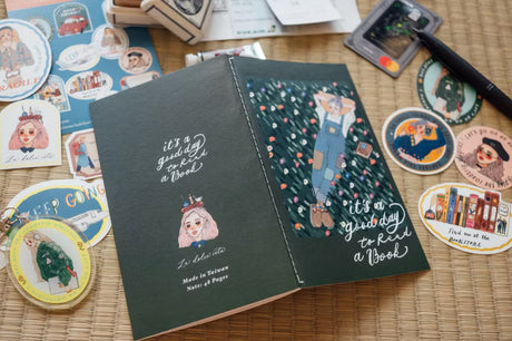 La Dolce Vita - Reading in the Grass Notebook

It is a good day to read a book!
Bring a favorite book,
lie on the grass and let nature read with you.


Blank Pages

48 pages in total.
Paper: Bird of Paradise
Binding: thread binding
Size: 182*110mm


Because the binding is thread binding, there may be threads exposed at the beginning and end.
This is a normal phenomenon and does not affect use.