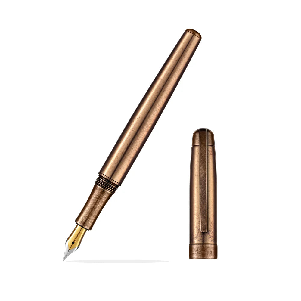 It has a "Distressed" or "aged" color and brings an elegant retro look, which earns a global favor among those who have favor on handwriting.

It has an excellent weight balance that provides a comfortable writing experience.&nbsp;
Sleek, spring-loaded pocket clip for secure carrying.