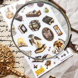 🗝📖 Explore @ekuboart’s magical study, filled with a treasure trove of curiosities. Whether you’re diving into literary classics or dabbling in spellwork, you’ll discover mysterious specimens in jars, a mythical cat guarding ancient tomes, skeleton keys, and countless wondrous oddities. One can only imagine the powerful magic that unfolds behind these closed doors!