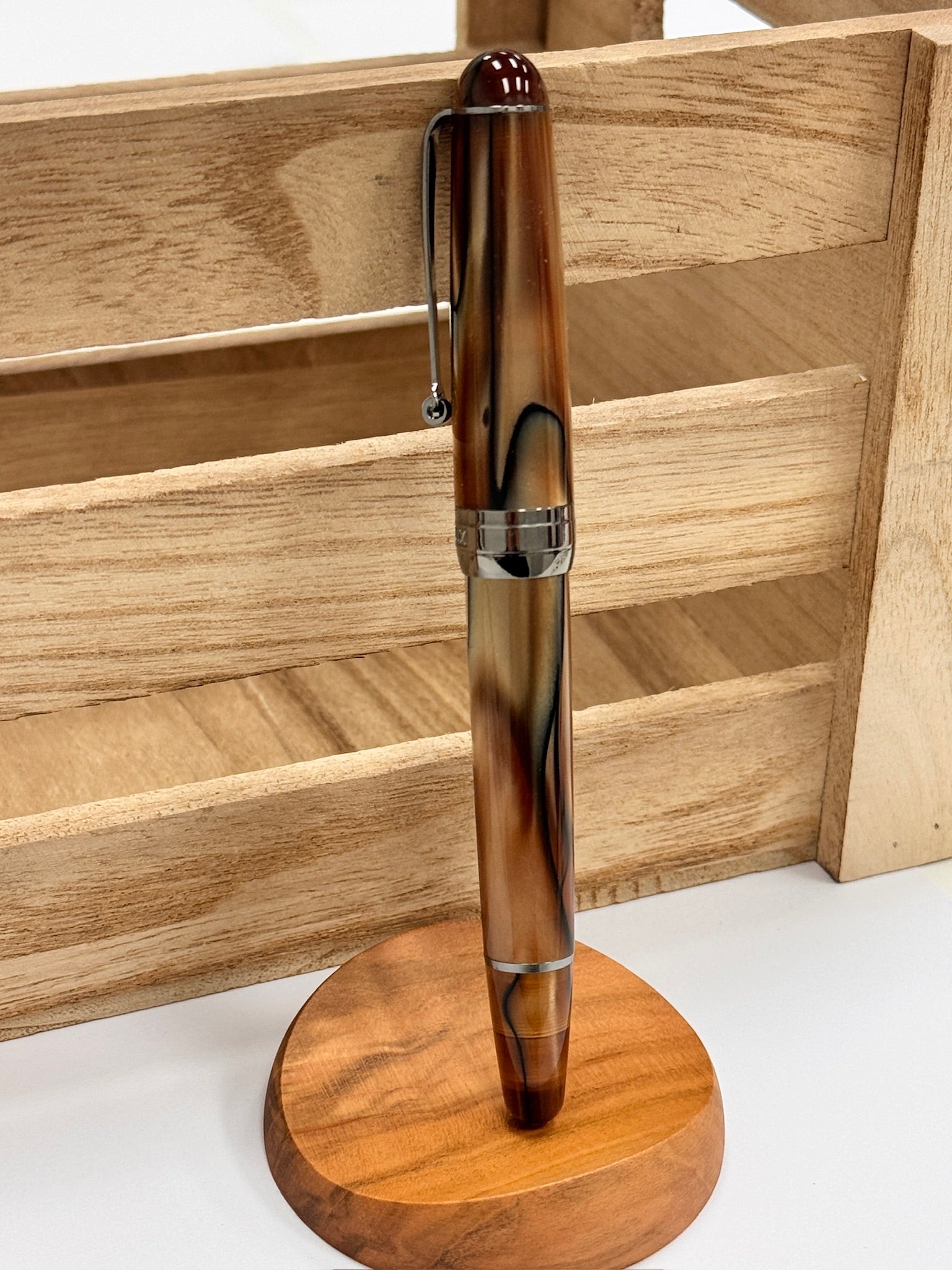 Little Craft Place x Penlux Masterpiece Delgado Fountain Pen - Howdy H