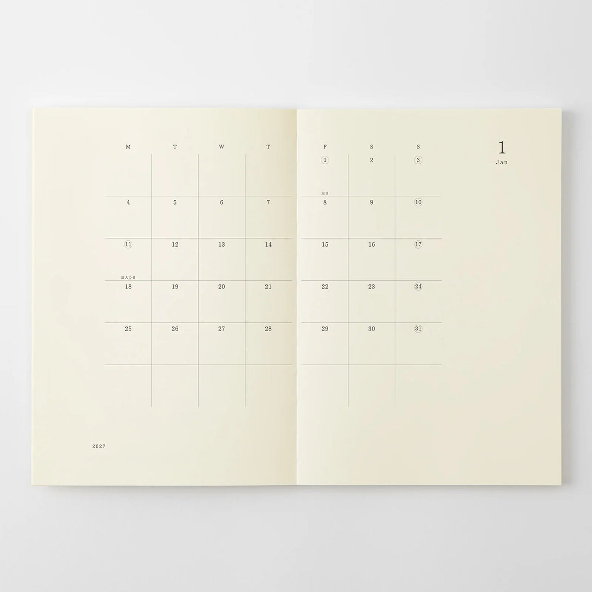 
MD paper offers excellent writing comfort and prevents bleed-through, even with a fountain pen. Sewn and bound flat, it's a simple, high-quality diary whose streamlined design takes advantage of the quality of the material and inspires the user's creativity.
MD paper is used not only for the main text but also for the cover and endpapers, ensuring the ultimate writing experience.