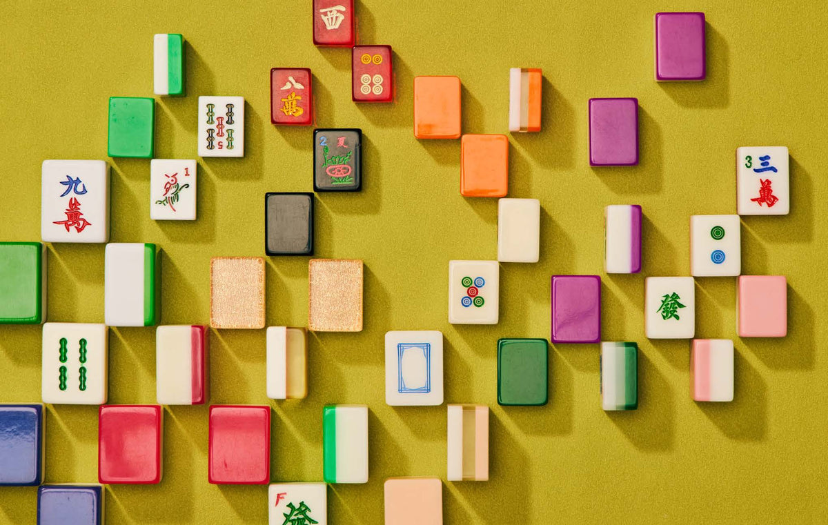 A step-by-step guide to Mahjong for new and seasoned players alike.