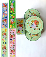 A Bee Keeper bear keeps watch over their bees. Bee Keeper Washi Tape.

Each tape rotates through four designs on four different colors.

Tape is 20mm x 10m.

Includes one roll of washi tape