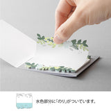 The "Petiole" features delicate floral garlands. It has a simple and easy-to-write design. If you peek out the die-cut part from a notebook or notebook, you can even use it like a bookmark.&nbsp;

The bottom of the sticker is glued, and when attached, the top floats slightly. The glue part is cut out as little as possible to prevent tearing when flipped.

Includes 20 notes in each package