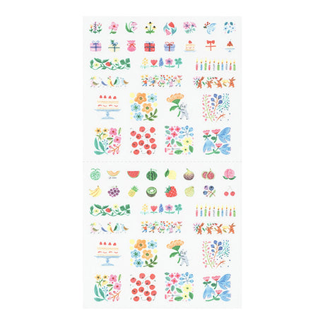 The "Yohaku Floral Pattern" is a design by illustrator Aiko Poole. Put flowers or gifts in the blank spaces of the monthly block pages to make your planner more enjoyable.