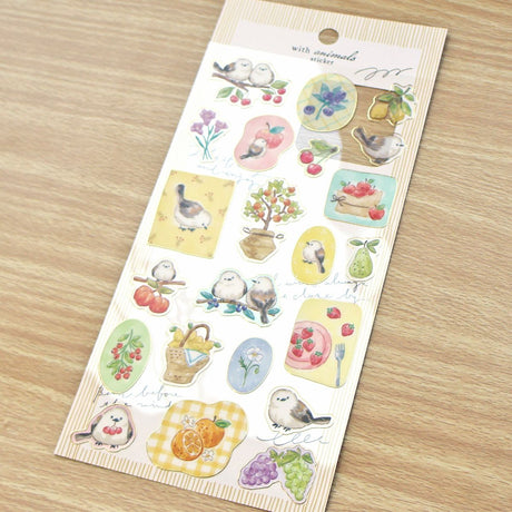 An illustration sticker with the theme of the peaceful daily life of animals is now available!
It features a gold rim around the seal.
Please also pay attention to the sheer piece design.