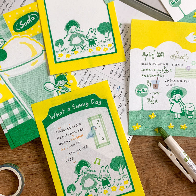 Molinta - Yellow and Green M5 Memo Pad

This includes 4 different designs that were created through a risograph printing process to achieve a nostalgic feel. The colors vary in depth, and the images on each sheet will have slight color registration deviations which is the unique feature of RISO printing.

Specifications: 67mm x105mm
Material: 100g cotton paper

Number of pages: 16
