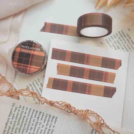 Capture the warmth of autumn in your creative projects with this Favourite Socks washi tape! Inspired by our love of autumn, this washi tape is the perfect way to add a cosy touch to your journals and other projects.

Length: 10m&nbsp;
Width: 15mm