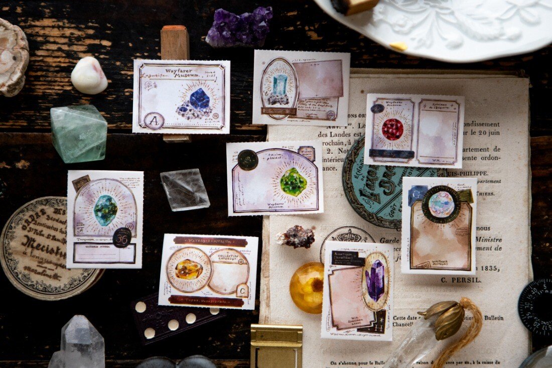 Decorate your pages or gifts with a variety of sticky memos that have a corresponding gem to each of them and a space to write a small message, making it perfect for quick entries or gift giving. Perfect for those who are a fan of crystals.