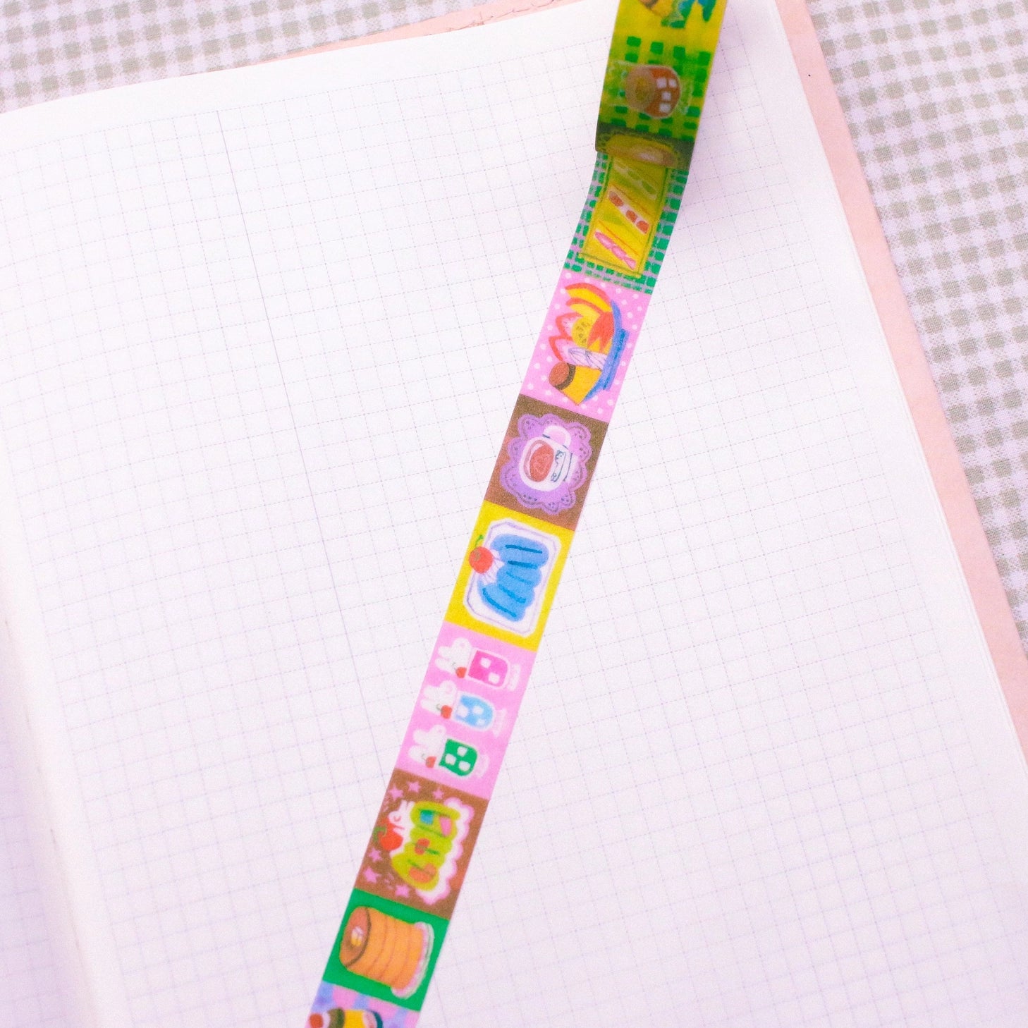 Odd Rabbits - Sweet Treat At the Cafe Washi Tape

15mm x 5m washi tape.&nbsp;

Great for journaling, scrapbooking and sending letters!&nbsp;