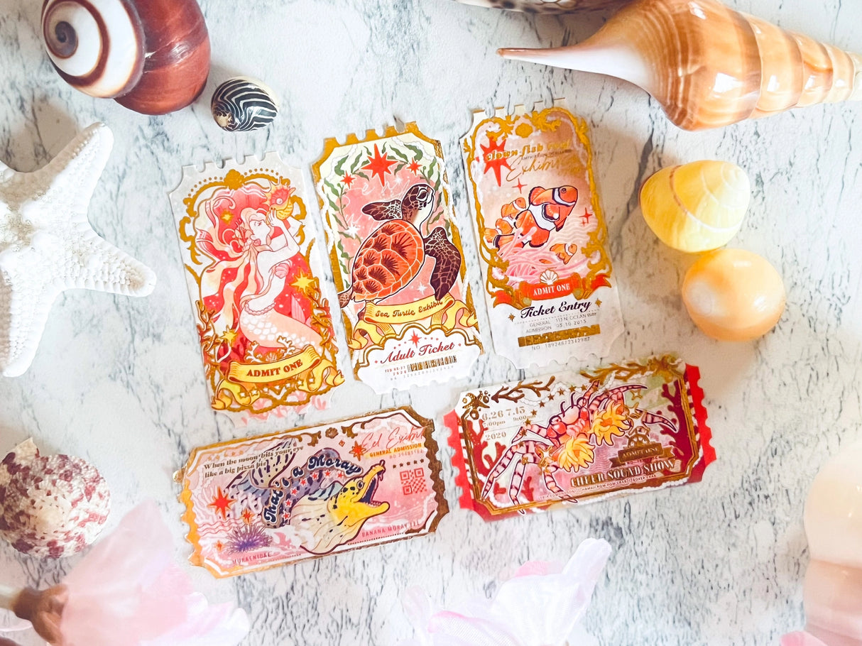 Peggy is an illustrator, designer and Background Painter in TV animation specializing in vibrant colorful drawings and gold foil. Her work is inspired by Chinese folklore imagery she grew up with and wishes to spread her interpretation of her culture. She also has a great fondness for the ocean and all marine life, and hope to spread the love for all water dwelling creatures.