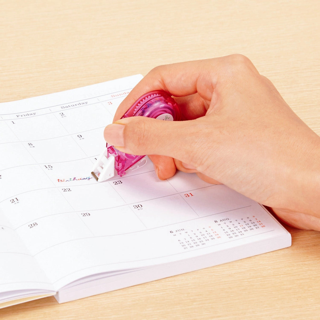 Introducing the PLUS Petit Deco Tape, the compact and effortlessly charming addition to your crafting toolkit. This "petite" sibling to our popular Decoration Tape brings the same joy and creativity to your projects, now in a more convenient size.