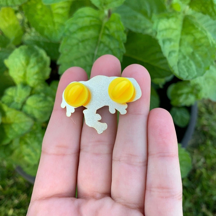 Queer Pride Frog Pin