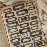 Classic retro card slot with vintage texture stickers that instantly transform your pages into a retro style. These can be used creatively and paired with a 3D mechanism to make your handbag full of vintage surprises!