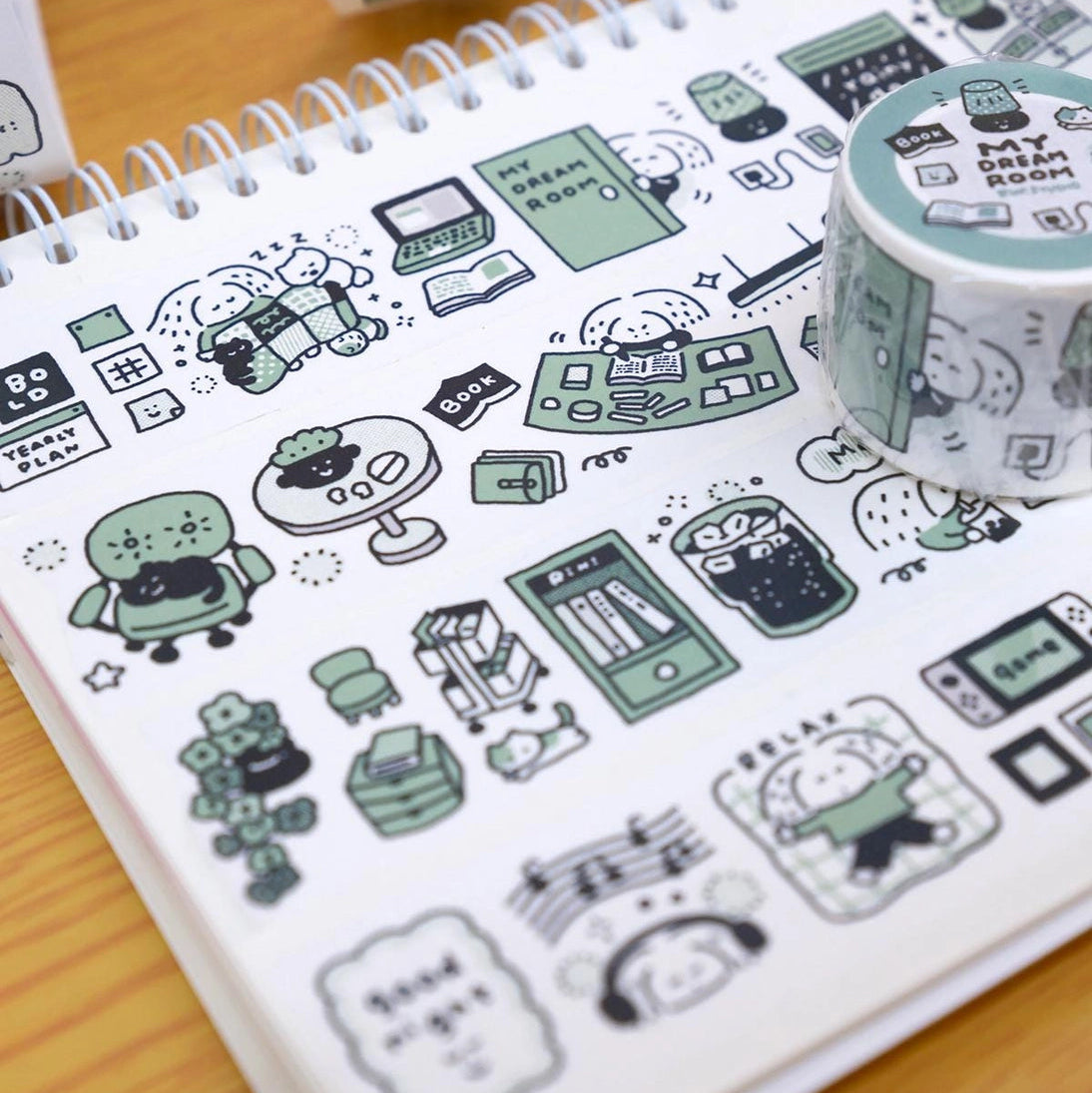 RiN! Studio - My Dream Room Washi Tape

Volume 50: Today we bring you the <my dream="" room=""> category, which has captured the beautiful room Rin is picturing in her life as an artist:)</my>