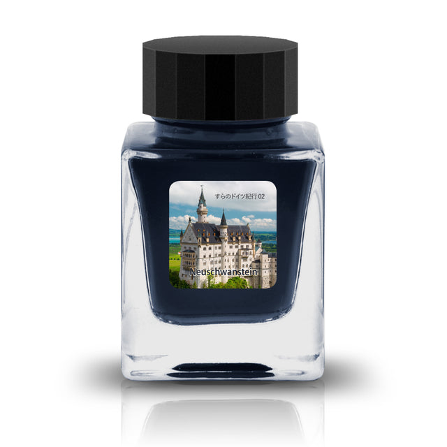 すらのドイツ紀行 02 Neusschwanstein Ink

The Sura &amp; Gucchi Collection is a collaboration with 2 ink masters who developed the color palette and are known for unique and vibrant colors. These inks are a tribute to the unique ink making styles within their community.&nbsp;

RGB: 30, 54, 82
Brown Grey

30ml