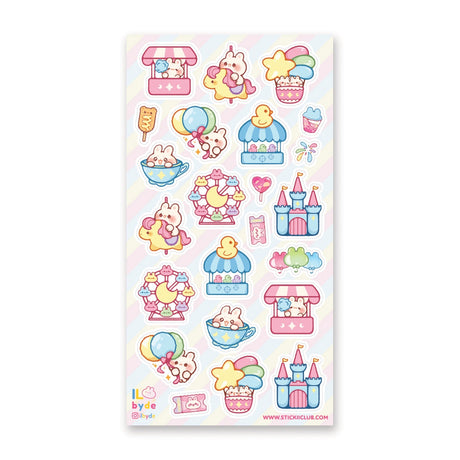 🎠🍭 @ilbyde brings us a ticket to the sweetest little amusement park around! Follow this playful bunny as they ride the ferris wheel, float in a hot air balloon, and hop from pastel booths for treats and prizes. With sugary swirls, adorable rides, and fairytale castles, this sheet is pure carnival-day magic.