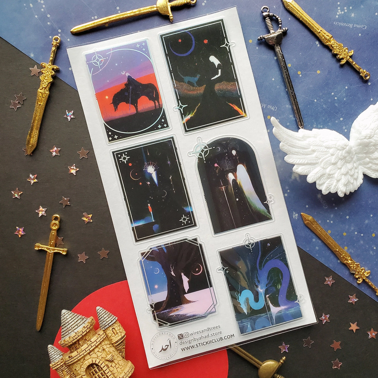 🌑🗡 When the sun clocks out, the cosmos clock *in* and the real fun begins. In @wiresandtrees’ luminous nightscape, EPIC is too chill a word to describe what feels like snapshots from the coolest adventures (take us with you). Who wouldn’t want to tag along just to see what on earth (or… not on earth) happens next?