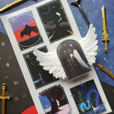 🌑🗡 When the sun clocks out, the cosmos clock *in* and the real fun begins. In @wiresandtrees’ luminous nightscape, EPIC is too chill a word to describe what feels like snapshots from the coolest adventures (take us with you). Who wouldn’t want to tag along just to see what on earth (or… not on earth) happens next?