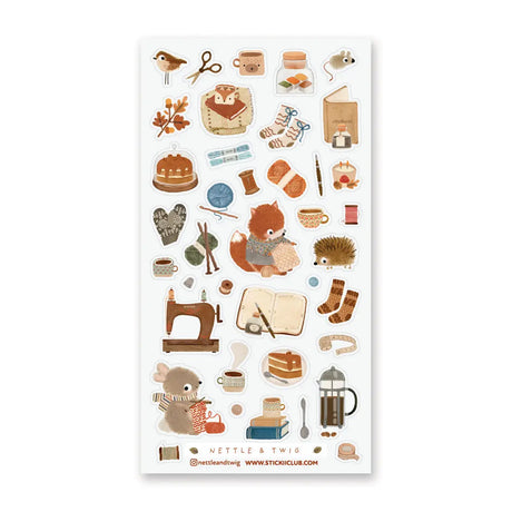 🧶☕ Curl up with a warm cup and settle into this irresistibly cozy world by @nettleandtwig! Filled with woodland friends, handmade knits, sewing notions, and freshly brewed treats, this sheet captures the simple joy of slow afternoons spent crafting and cuddling up indoors. From soft yarn and stitched socks to sweet critters bundled in scarves, it’s a heartfelt celebration of comfort, creativity, and all things snug.