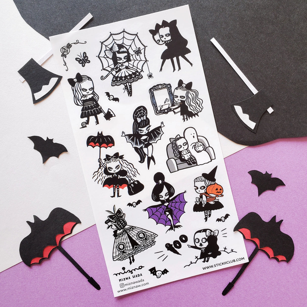 🖤🎀 These ghoulish gals by @miznawada have killer style—bat capes, spiderweb umbrellas, matching with their ghost BFFs for movie night (popcorn mandatory), and slaying every look from cemetery-chic to vampire glam. It’s giving goth girl energy with a sprinkle of mischief and a whole lot of cute. Catch us summoning spirits and fashion inspo.