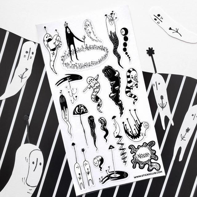 👻🍄 @noonsillustrations totally nails it with completely accurate illustrations of us with our besties. Sure they’re funky little phantoms but if art could take a picture of us in our truest forms of how we feel in our SOULS, this would be it! From having headaches to just making pterodactyl noises at our friends and just being understood, this set is spooky but oh so real! Art by: @noonsillustrations