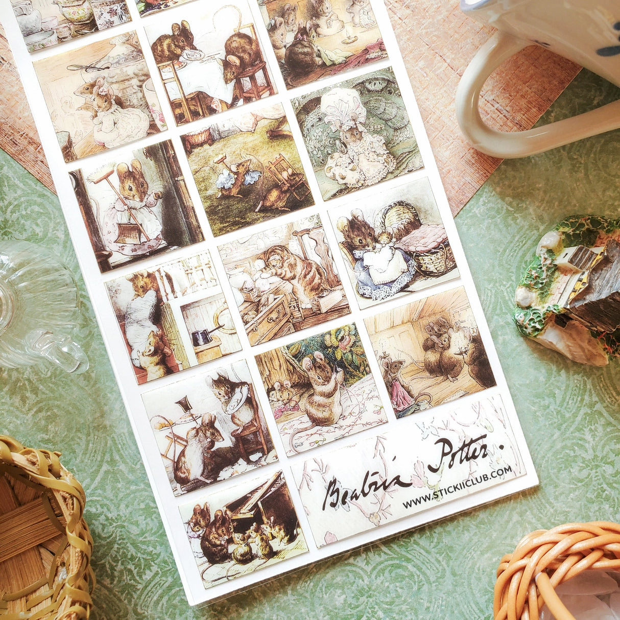 🕯️🐭 Step into a charming little world where mice bustle about in dainty aprons and waistcoats, tending to their snug homes. From sipping tea beside a warm fire to stitching quilts by candlelight, this set by Beatrix Potter is steeped in gentle whimsy and timeless coziness.