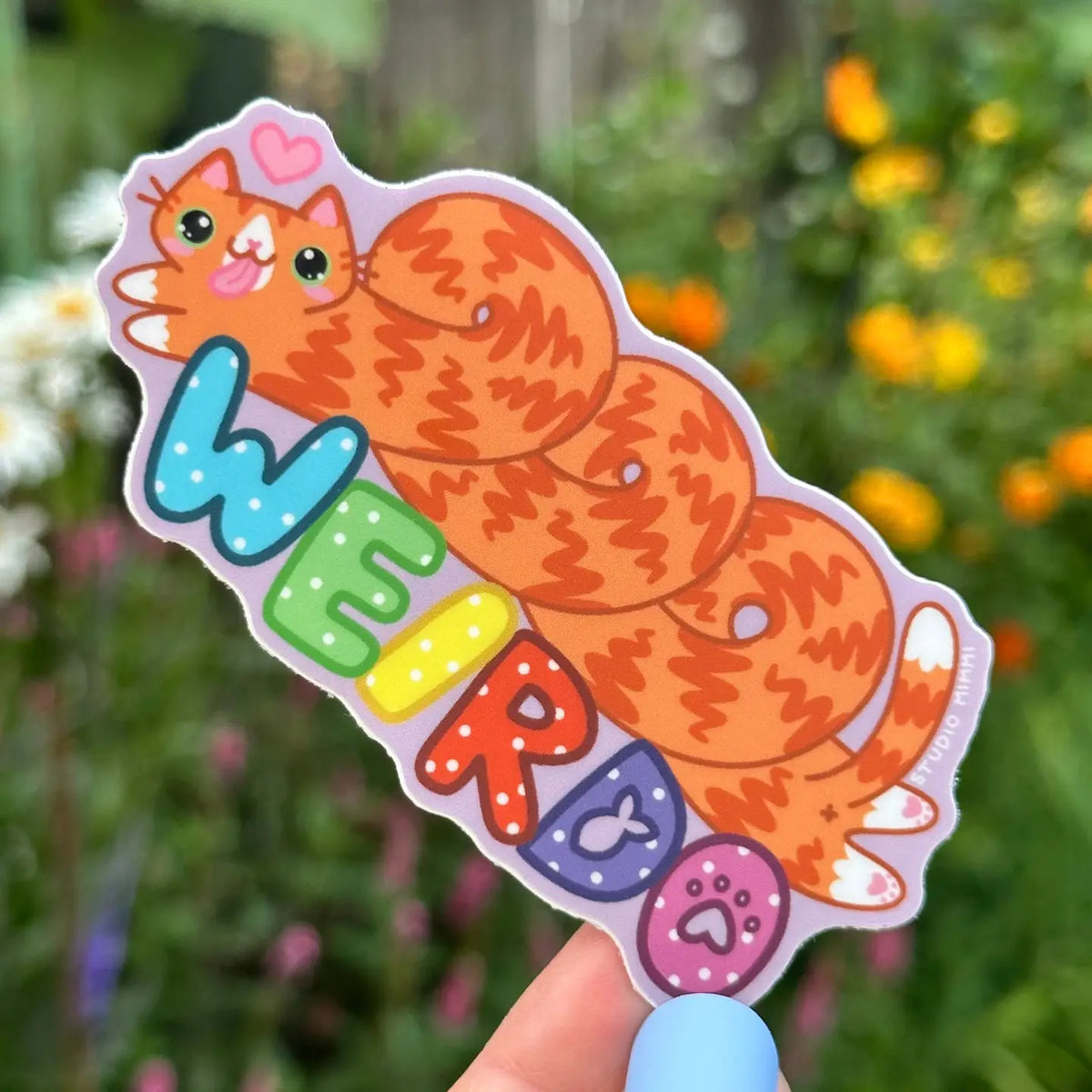 STUDIO Mimmi - Weirdo; Loopy Noodle Cat Vinyl Sticker

Where are my fellow weirdos at? :D Honestly, I wouldn’t want to be anything else ;)

Weatherproof vinyl with a smooth matte finish.

Size 1.75” x 3.75” (inches)