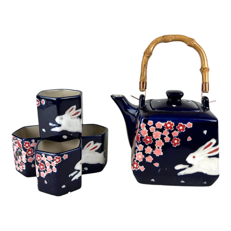 Sakura Cherry Blossoms Rabbit Tea Set Tea Pot with 4 Hexagon Cups

Capacity: 20 fl oz
Teapot comes with stainless steel strainer
Material: Porcelain
Origin: China
