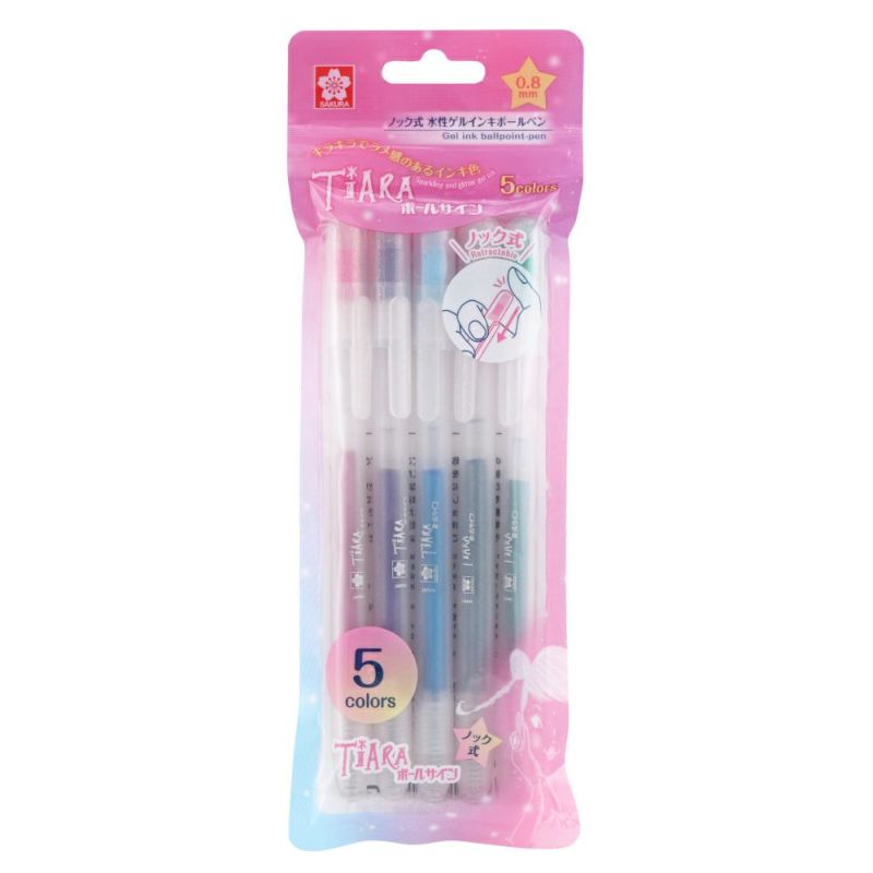 The "tiara" that became popular in the Heisei era is now available in a knock style! After its release in 2000, the "tiara" became a hot topic for its glitter-like ink color mixed with glitter flakes. The traditional sparkling colors and nostalgic design are now easy to use. The thick ball diameter of 0.8mm makes it easy for children to handle, and the text and illustrations are easy to see clearly. It is perfect for coloring letters and notebooks, and it can be used on colored paper, so it can be used in a