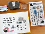 A clear stamp created in collaboration with Paper Plant Co. "Vincent's Months + Numbers". This is a set of date and number stamps that are easy to use in your notebook. You can use it as you like, such as stamping the date on the masking tape pattern to make a label, or decorating envelopes and postcards with cut-out handles and postman stamps.