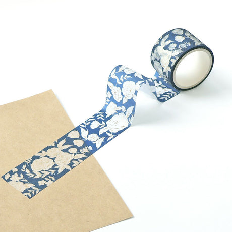 A new glitter tape with an elegant sparkle like sugar crystals is now available.
It is perfect for a gift or letter wrapping for a little special occasion.
Available in floral patterns that can be decorated more elegantly, and plaid patterns that are easy to use even in casual situations.

Material: CPP Special Processing Raw Fabric / Gold Hot
30mm wide × 3m long