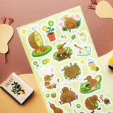 🥝🐦 Step inside @odeyu86’s delightful Kiwi Home, where these fuzzy little birds live their sweetest fruit-filled lives. Whether they’re tending blossom-filled gardens, whipping up kiwi treats in tiny chef hats, or settling in for their favorite shows, they are booked and busy but they’ll see you soon!

Art by: @odeyu86