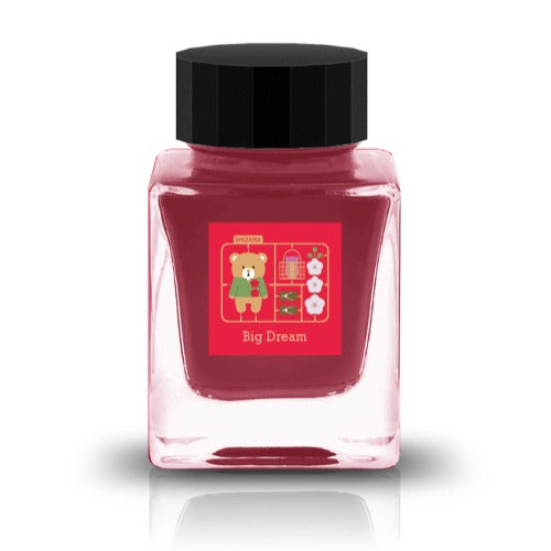Big Dream is a part of the Shizuoka Special 2025 collection. This is a commemorative collection for the "A Space Walk" at Shizuoka pen show in 2025, with the theme for this collection being Suruga Traditional Crafts.

30ml