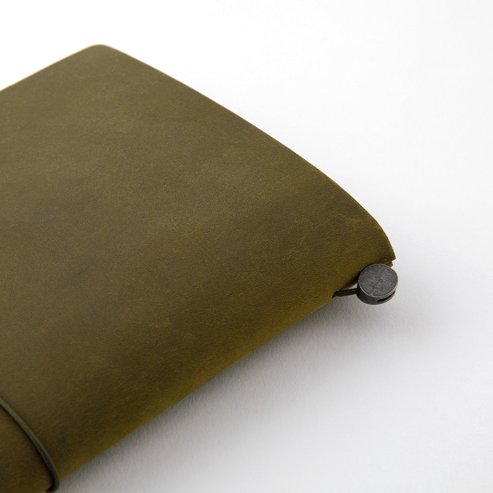 TRAVELER'S Notebook Olive (Regular Size)