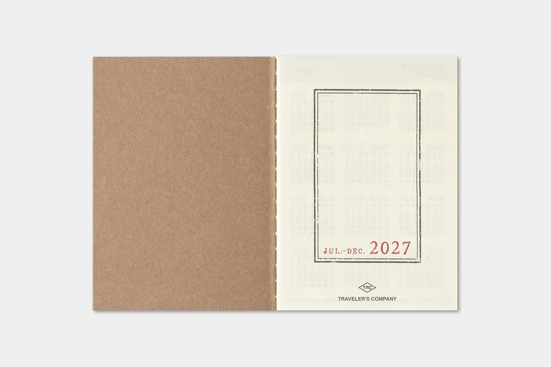 TRAVELER'S notebook 2027 Weekly Diary (Passport Size)

Welcome the upcoming year in high spirits with TRAVELER'S notebook 2027 Diary lineup where each notebook becomes unique by adding your personal flare!