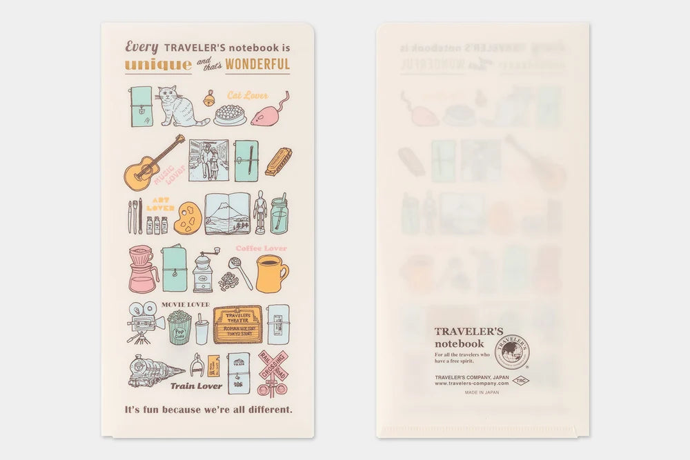 This clear folder features TRAVELER's theme for the year in which "Every TRAVELER'S notebook is unique and that's wonderful." Use this folder to hold stickers, notes, memos, postcards. and other scraps you may come across during your travels!