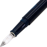 A mysterious coloring reminiscent of the universe (Cosmo) and an impressive glass pen&nbsp;with a striking pattern. A new color is now available in the Aurora series, which is easy to carry with a cap that protects the nib!

Handmade hard glass nib
Comes with a cap for easy carrying&nbsp;
Water-based dyes, pigments, and laminki can also be used
Parts can be disassembled &amp; washable
Can be used with a replacement pen tip
Pen shaft: Acrylic resin
Nib connector: ABS plastic