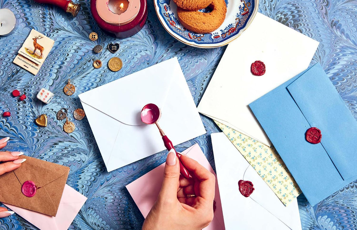 Whether you're new to snail mail or already love writing letters, collecting beautiful stationery and creating meaningful keepsakes, The Art of Snail Mail is your inspiring guide to slowing down, getting creative and connecting with the people you care about through the art of handwritten correspondence.