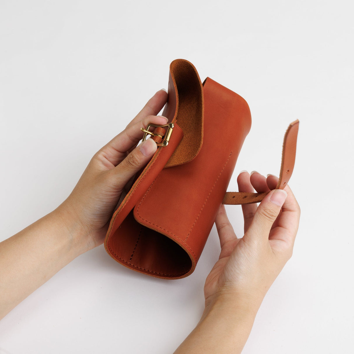 The SUPERIOR LABOR Glove Leather - TSL Roll Pen Case