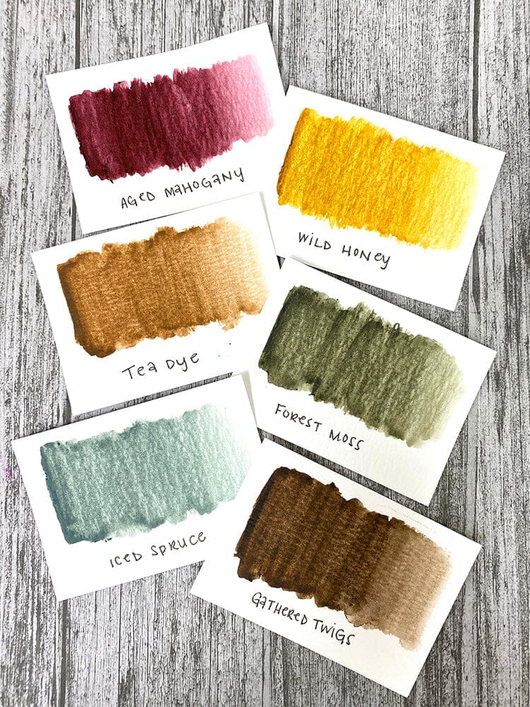 Distress Crayons are formulated to achieve vibrant coloring effects on porous surfaces for mixed-media. The smooth water-reactive pigments are ideal for creating brilliant backgrounds, water-coloring, smudge effects and more!