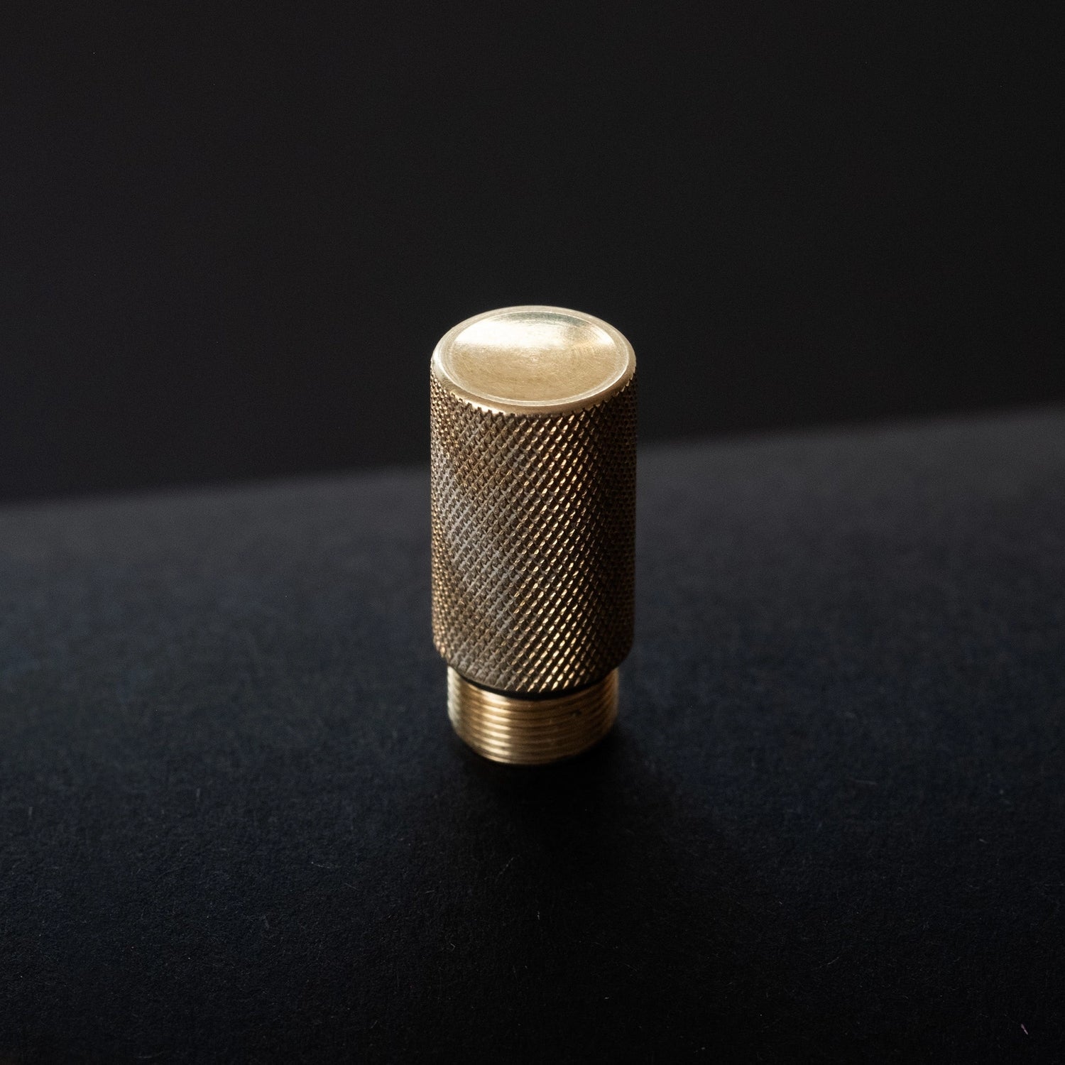 Introducing the Lumos Brass: Special Edition, where exceptional British craftsmanship meets iconic design. Infinitely refillable fineliner, writing, and brush pen, including 11 interchangeable tips. Tom designed the Lumos as an answer to disposable pens. One of the biggest culprits is the humble biro, of which the unfathomable number of 100 Billion now reside in landfill!