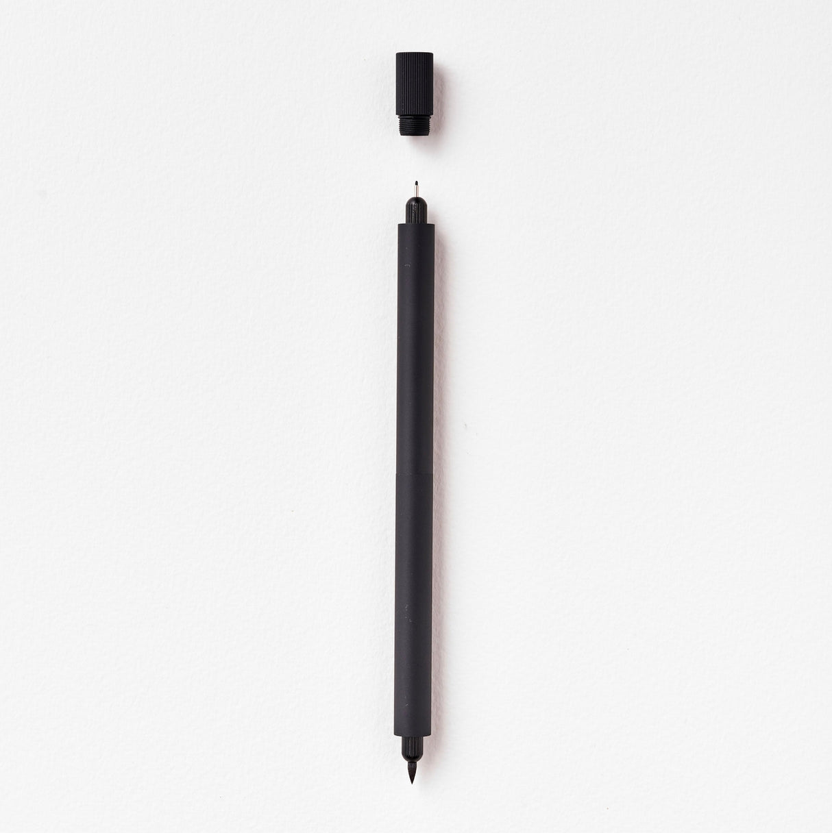 Tom's Studio - Lumos Pro Duo Refillable Pen - Matte Black