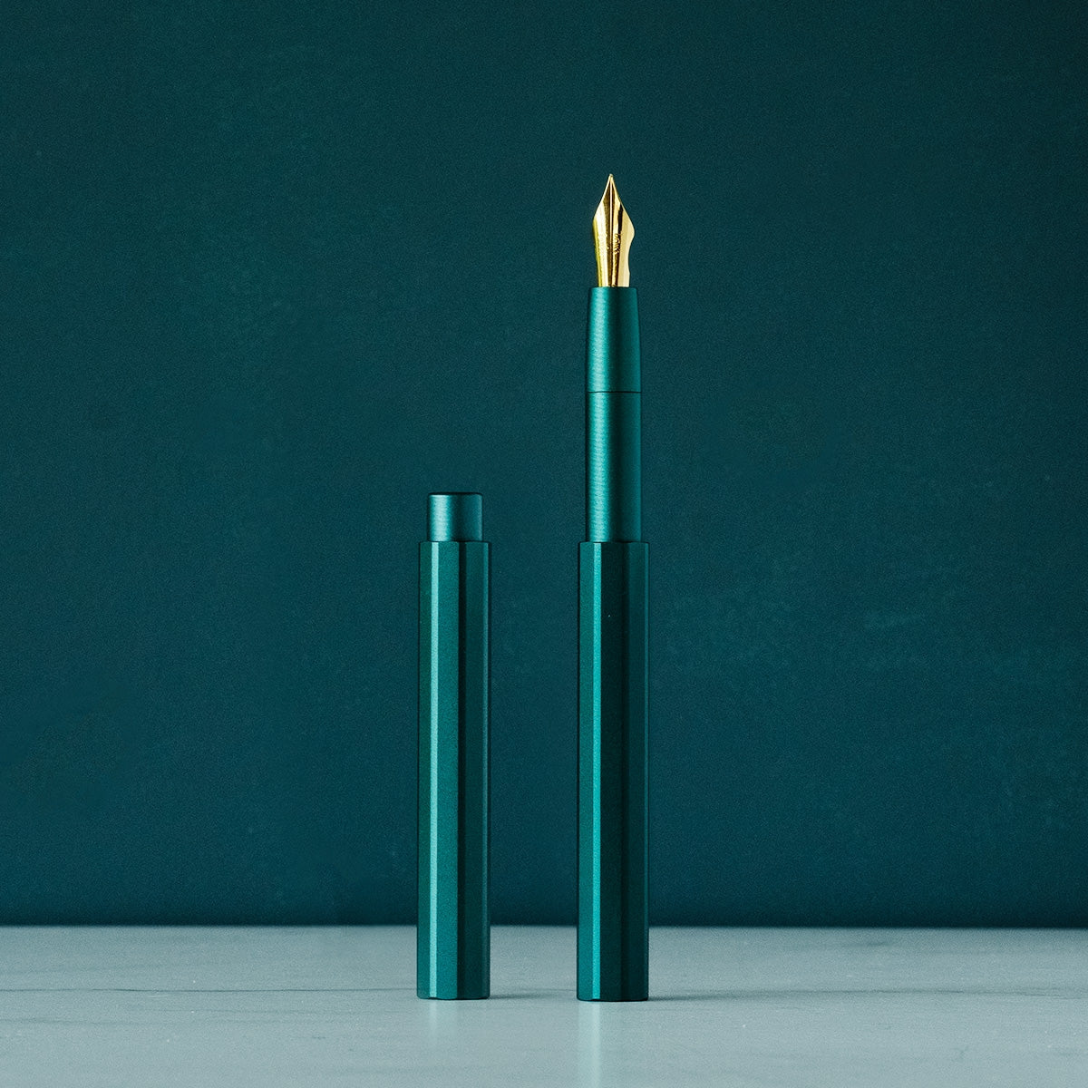 Tom's Studio - The Studio Pocket Fountain Pen 2.0 - Ivy