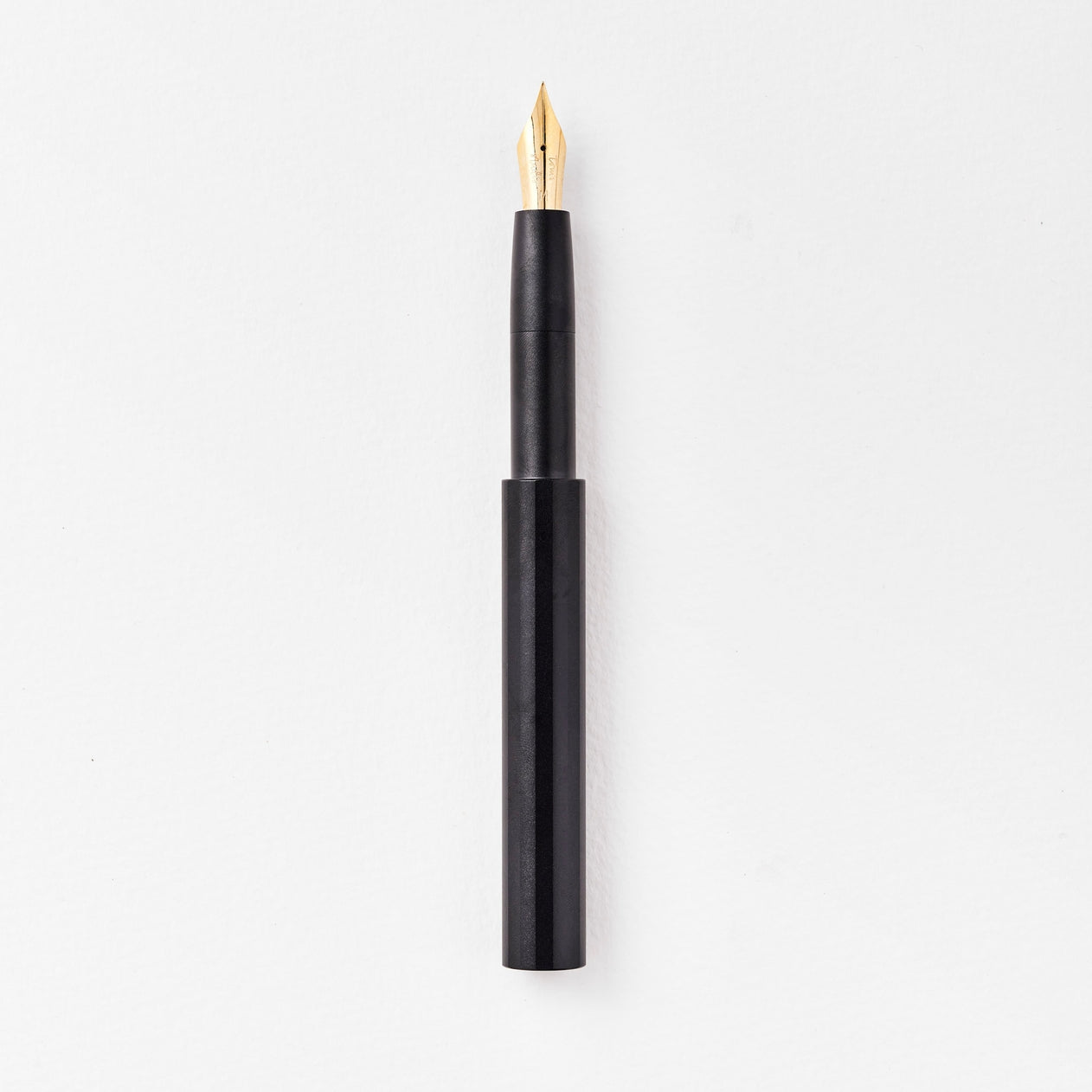 Tom's Studio - The Studio Pocket Fountain Pen 2.0 - Matte Black