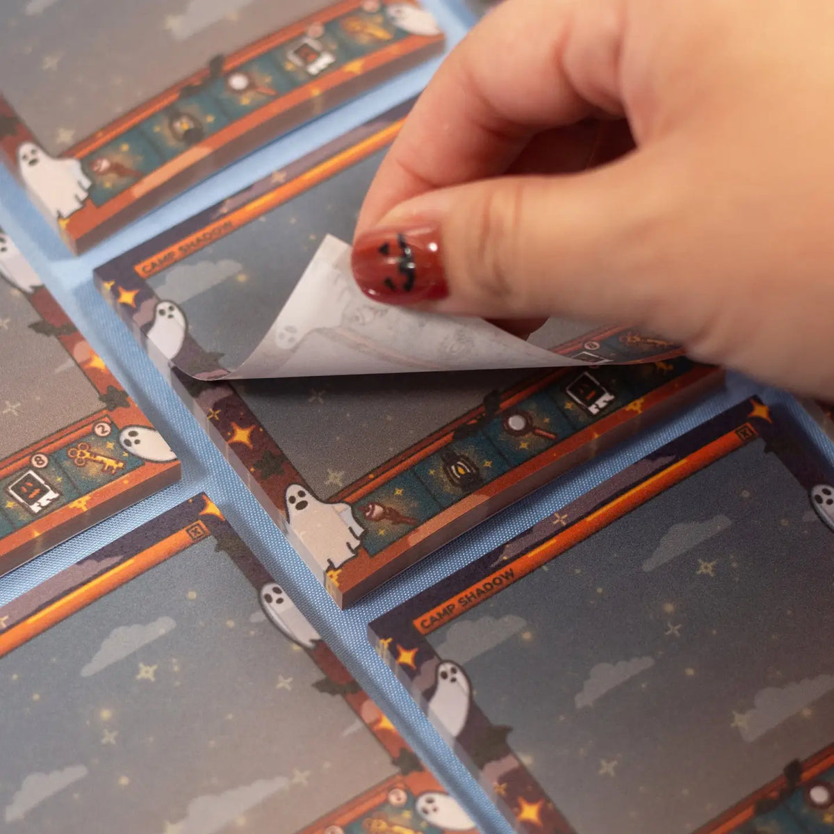 Unicorn Eclipse - Camp Shadow Sticky Notes

✧Size &amp; Materials✧

Size (WxH): 3 in x 3 in
1 pad of 50 sheets, each sheet has adhesive backing

✧Notes✧

Please note that color on images may vary from monitor to monitor due to photographing, lighting, screen settings. Product colors may also vary slightly due to the manufacturing/printing processes.